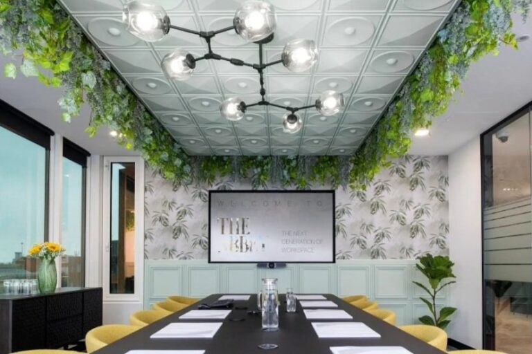 Screenshot 9 8 2024 212438 yoooserv.com  768x512