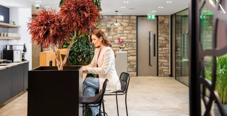 Screenshot 9 8 2024 21252 yoooserv.com  768x393